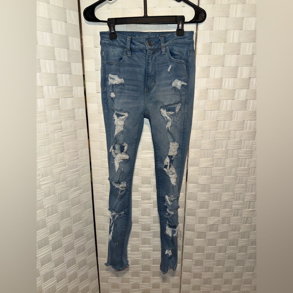 American Eagle Super Stretch Ripped Jeans